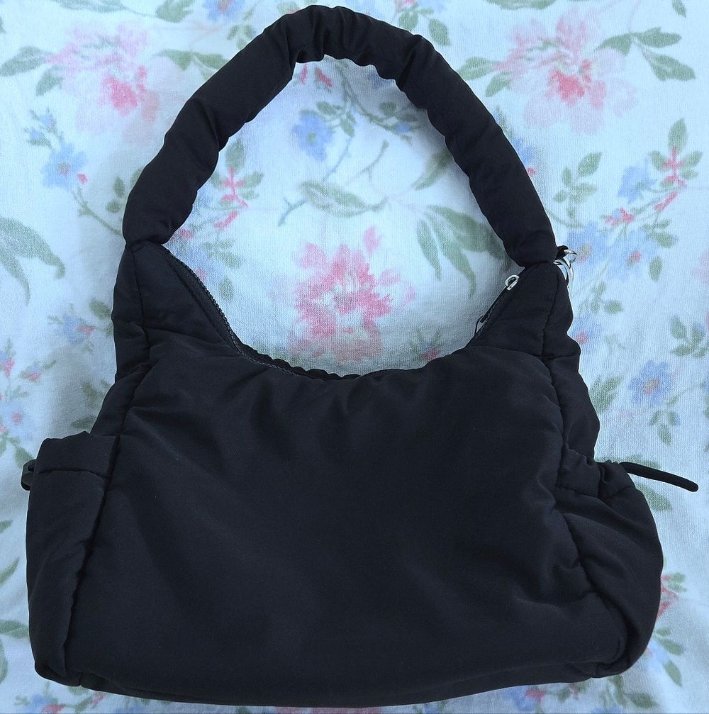 BearPaw Black🖤 Shoulder Bag👜 - NWT - Picture 14 of 15